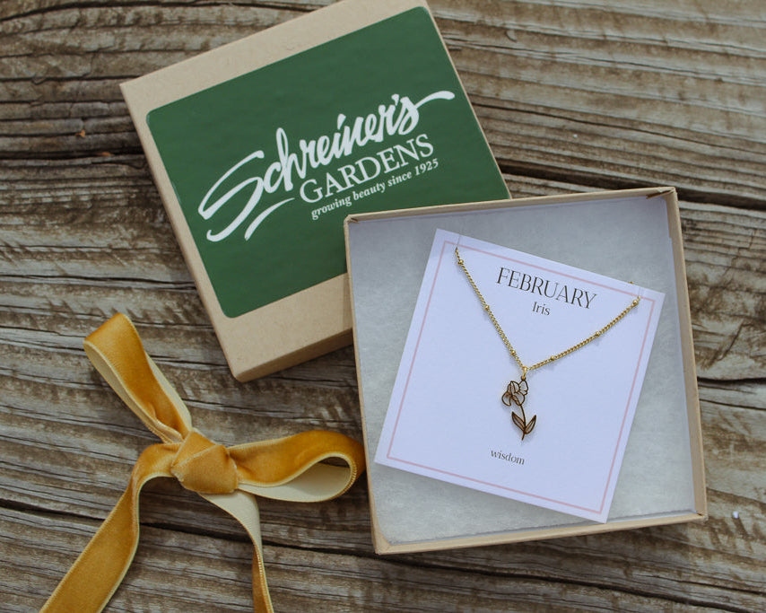 Jewelry: Iris Gold Necklace