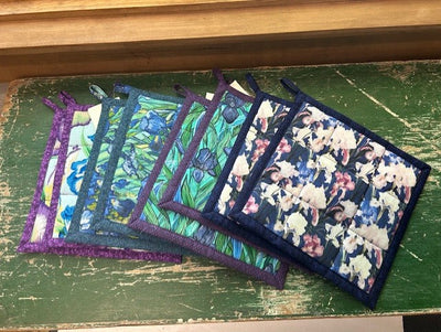 Kitchen: Pot Holder Set of Two